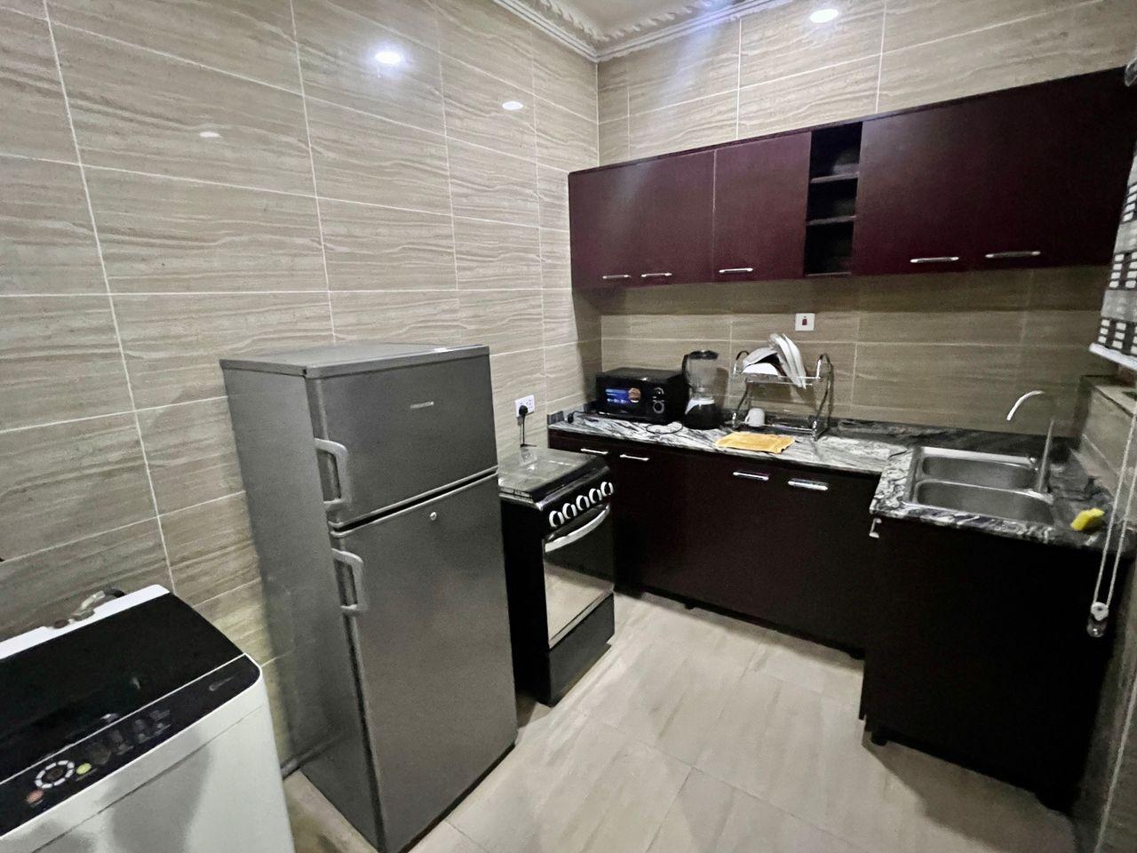 Elegant 2-Bedroom Apartment in Jahi by Gilmore – Ideal for Monthly Stays - Gallery Image 2