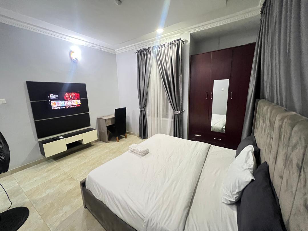 Ruby 2-Bedroom Apartment in Jahi by Gilmore – Ideal for Monthly Stays