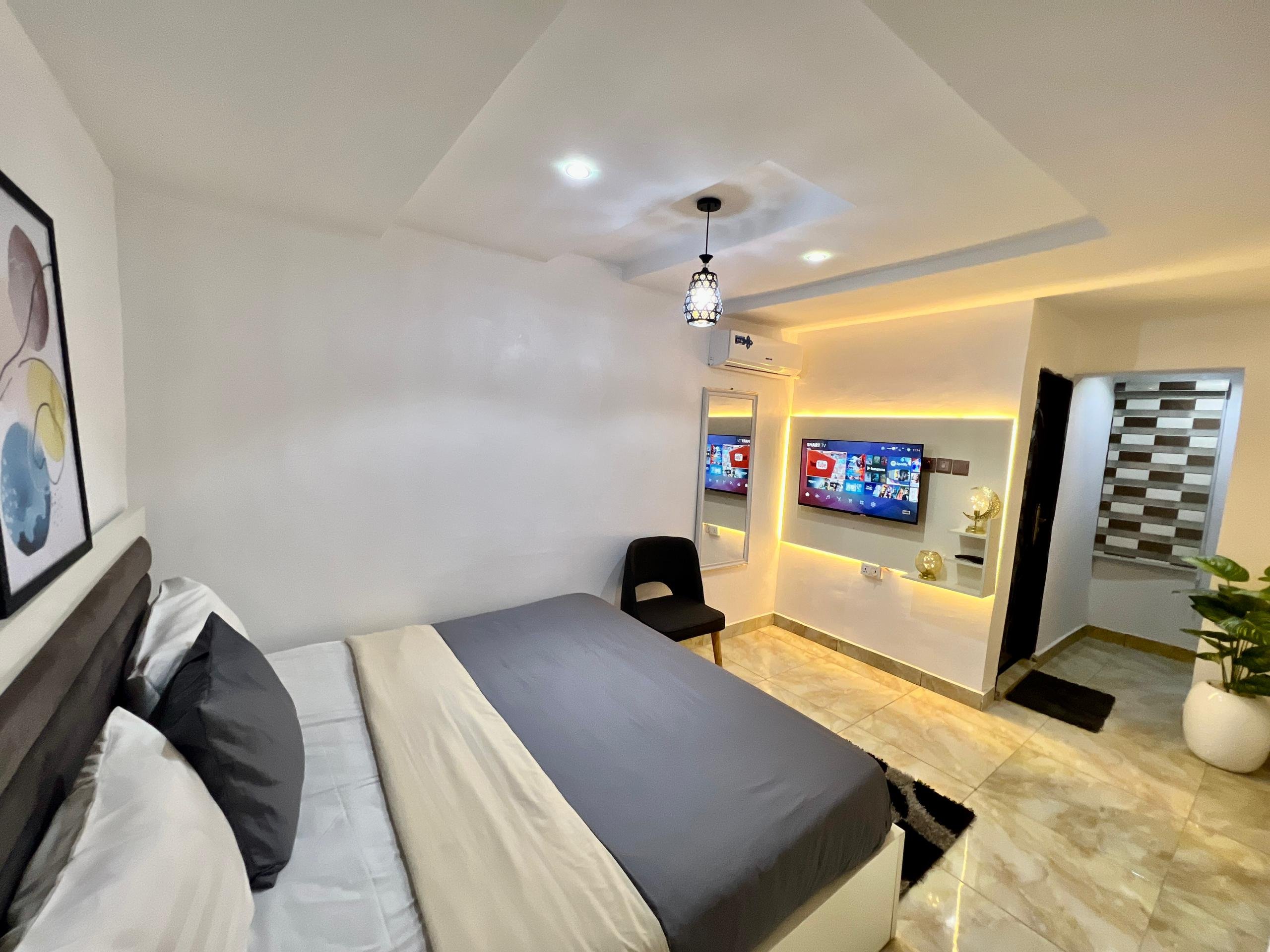 Stylish 1-Bedroom Apartment on Gwarinpa Express – Perfect for Monthly Stays - Image 6