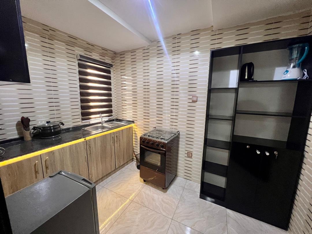 Modern Furnished Studio Apartment with Balcony & Power Backup – Monthly Stays; Whitehouse Gwarinpa Express - Image 2