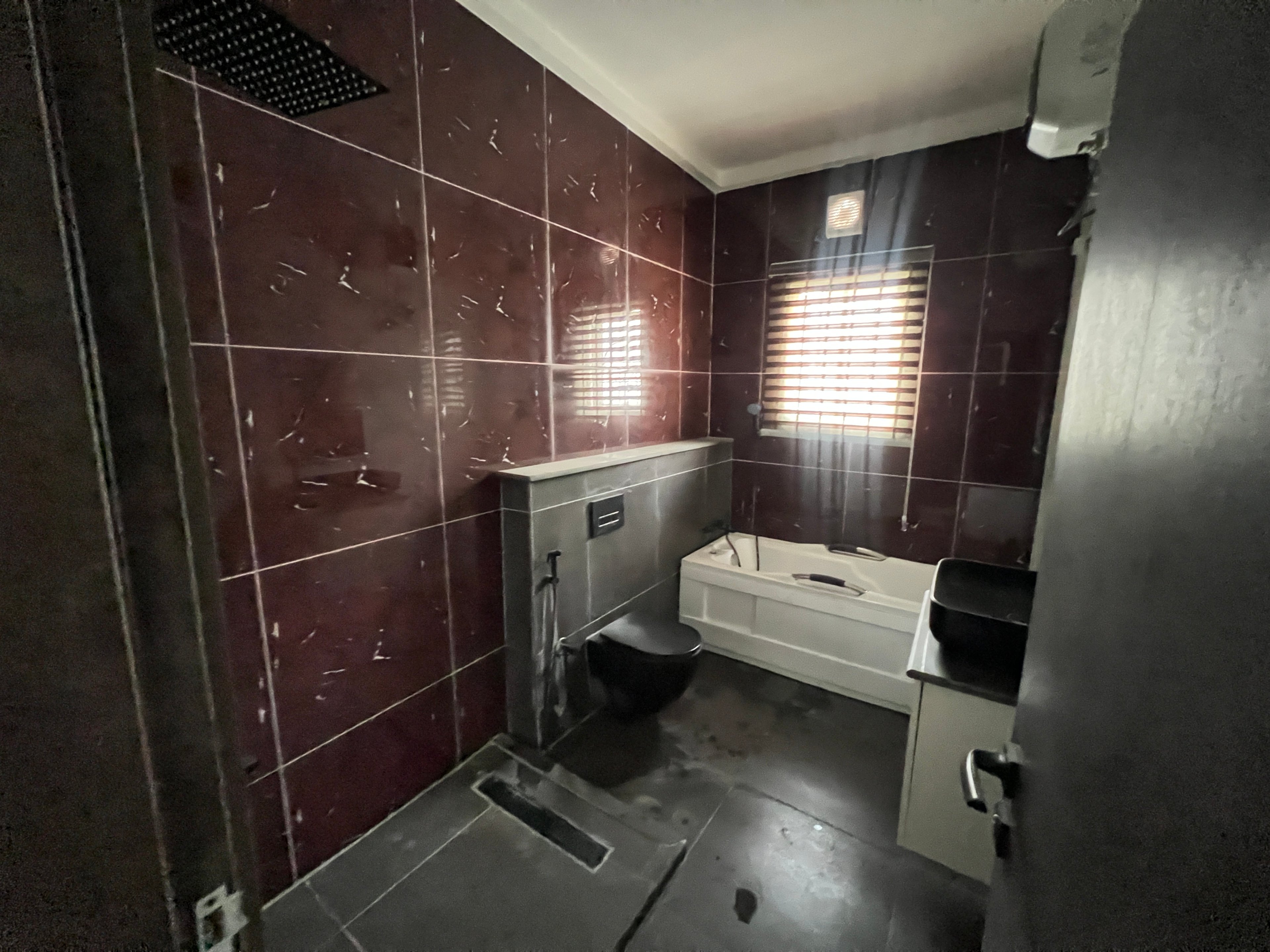 Furnished Modern 2-Bedroom Apartment with Balcony River Park Estate Lugbe – Monthly Stays - Image 8