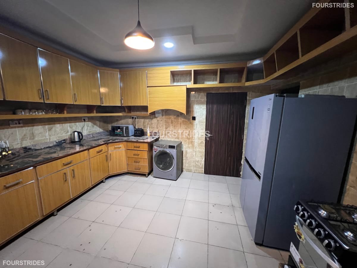 Fully Furnished 3 bedroom apartment for Monthly Rent at Wuye, Abuja - Image 6