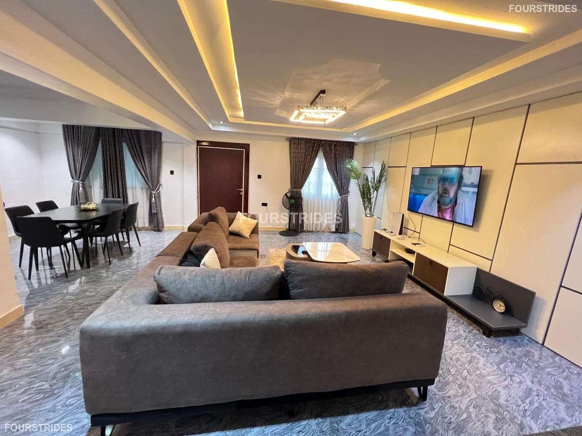 Fully Furnished 3 bedroom apartment for Monthly Rent at Wuye, Abuja - Image 1