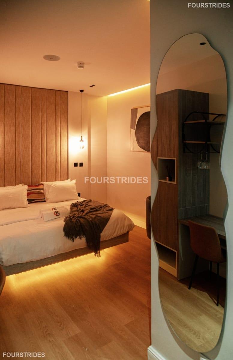 Comfortable Standard Room Wuse2 - Gallery Image 4