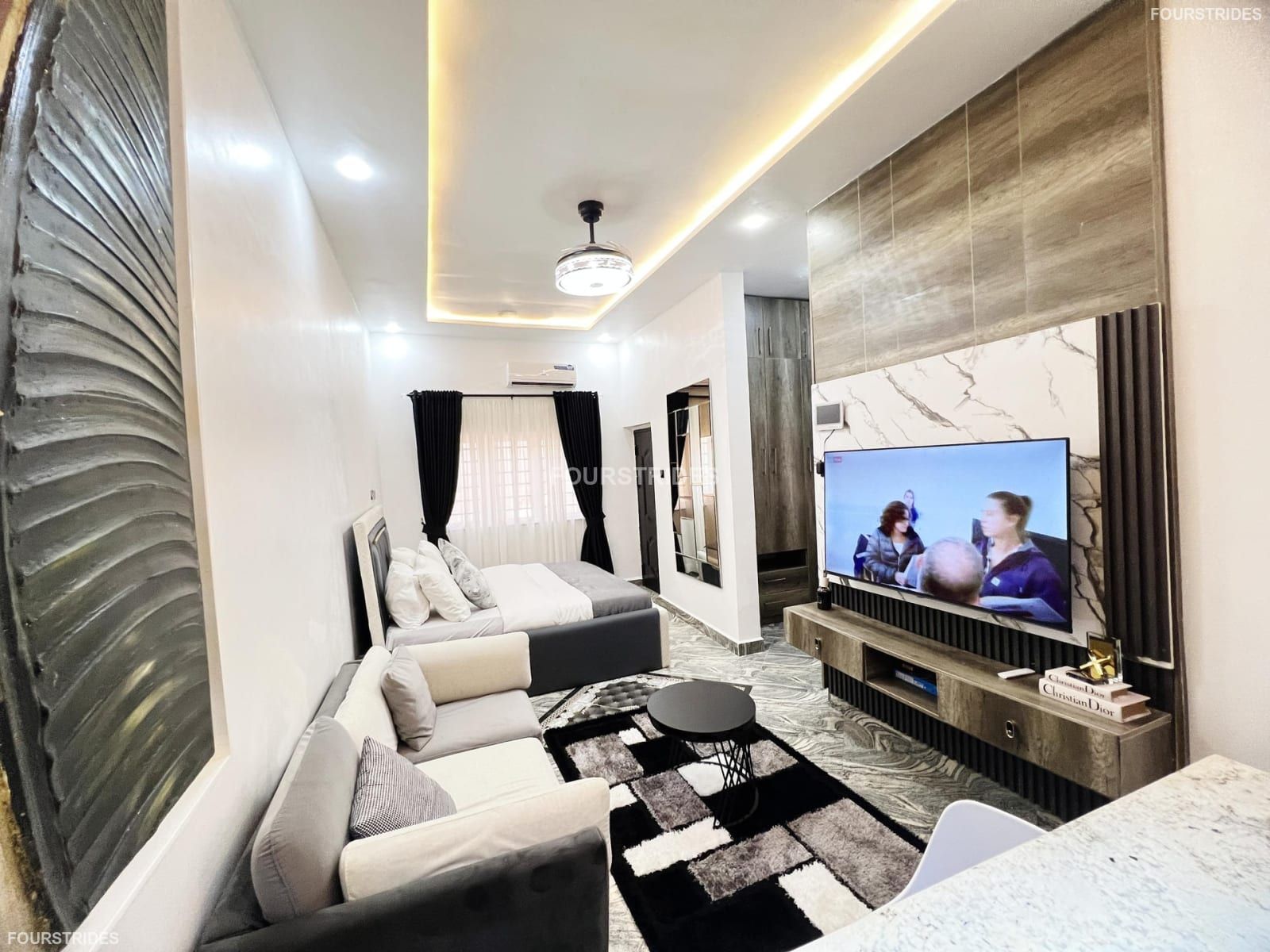 PRINCE SUITE: COZY SMART STUDIO APARTMENT WUYE, ABUJA - Main Image