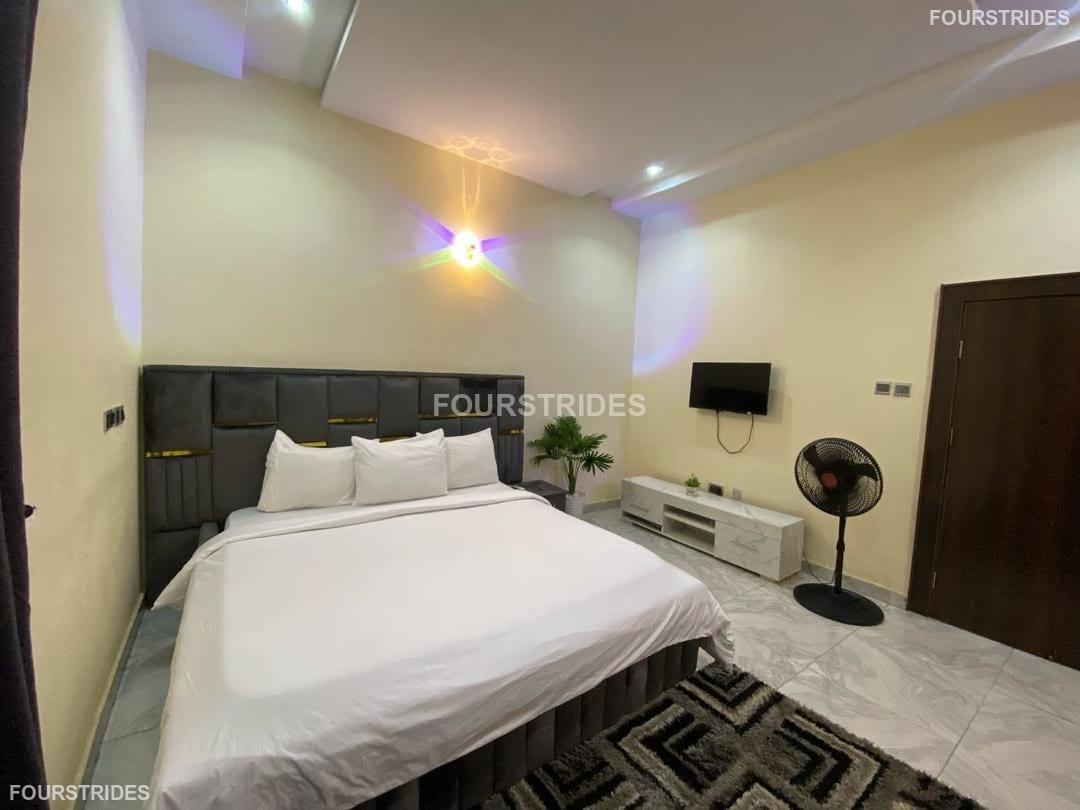 Spacious 3 bedroom apartment jabi - Gallery Image 5
