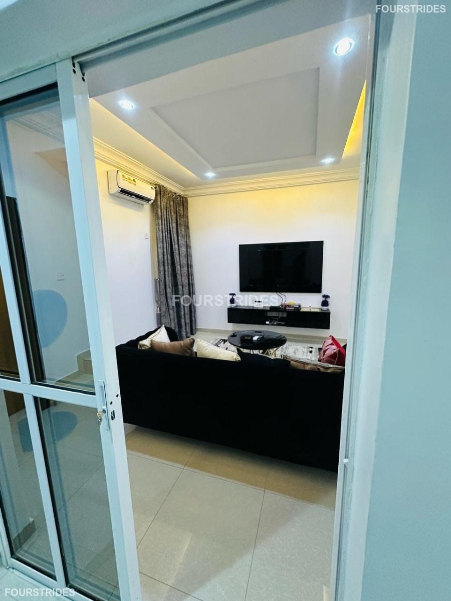 BLAIRE BEAUTY 3 BEDROOM TERRACED - Gallery Image 4