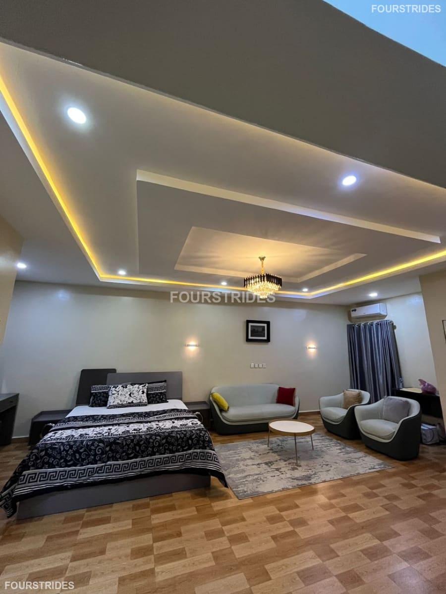 MOONBEAM REVERIE 5 BEDROOM APARTMENT - Gallery Image 4