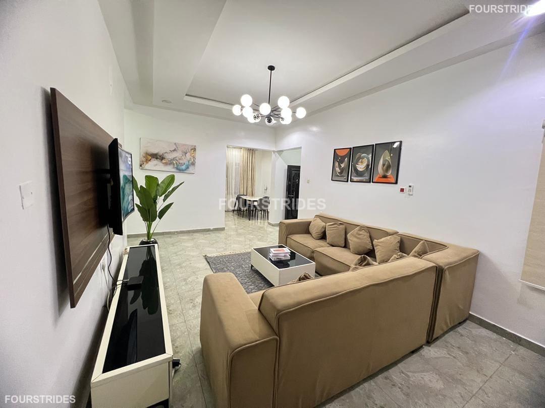 SUNNY'S COZY 2 BEDROOM APARTMENT JAHI ABUJA - Gallery Image 2
