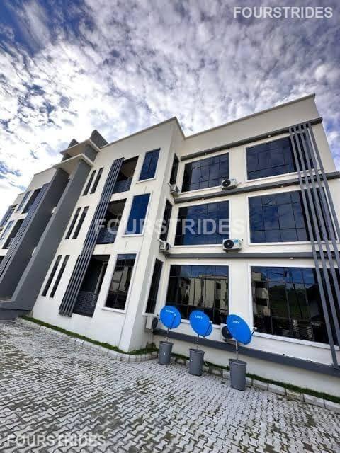 HAZE 3 BEDROOM APARTMENT WUYE ABUJA - Gallery Image 2