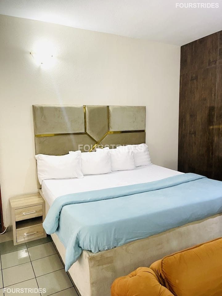 ODERA'S EXECUTIVE STUDIO SHARED APARTMENT WUYE ZONE 4 - Main Image