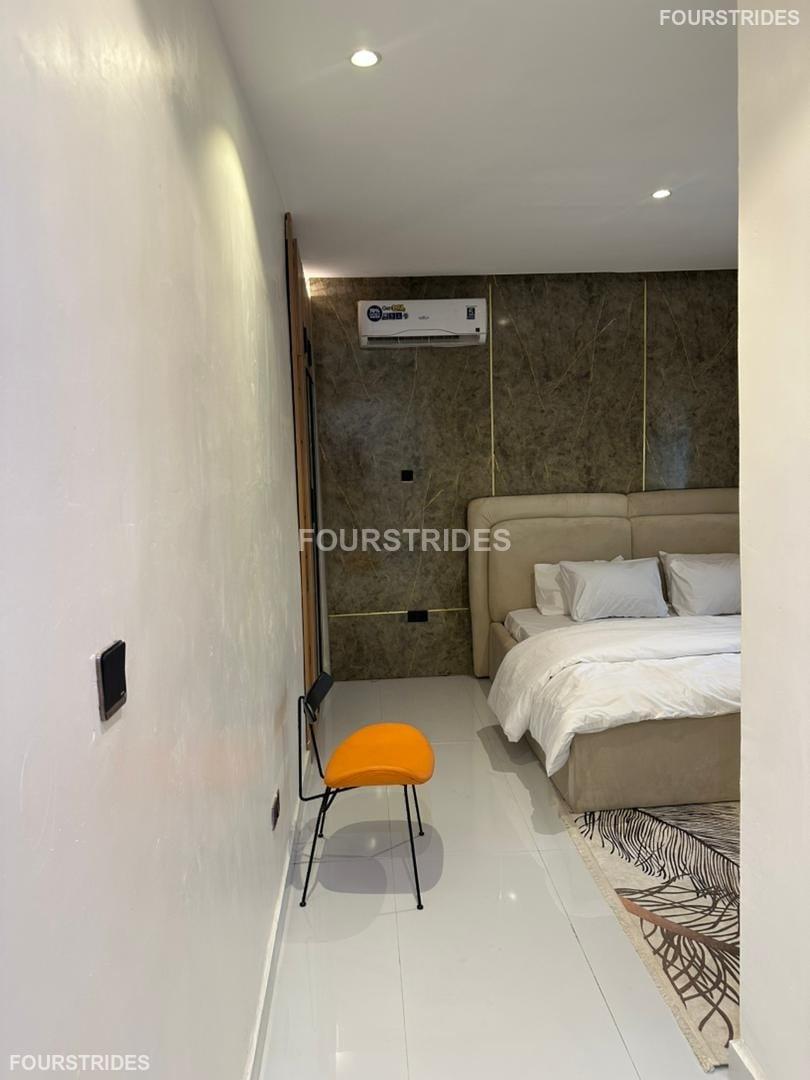 Cozy One-Bedroom Apartment - Gallery Image 4