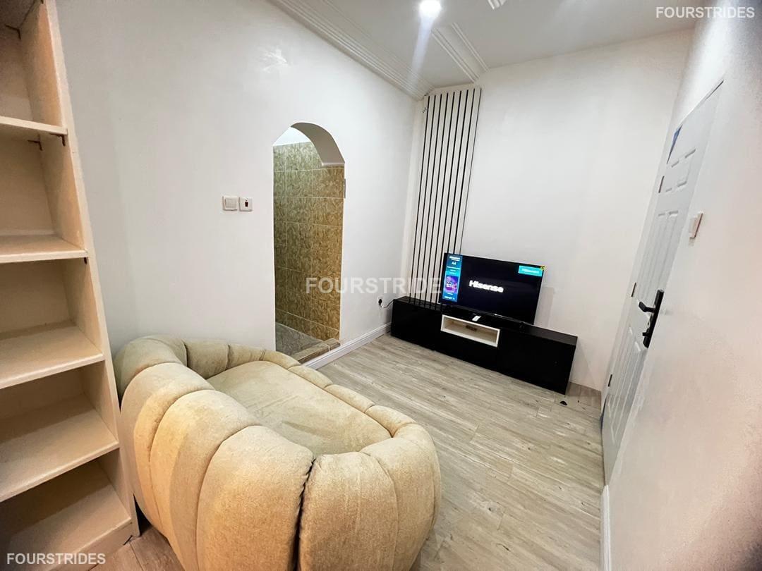 Frays Homez Cozy Studio Apt Unit S2 - Utako, Abuja - Gallery Image 5