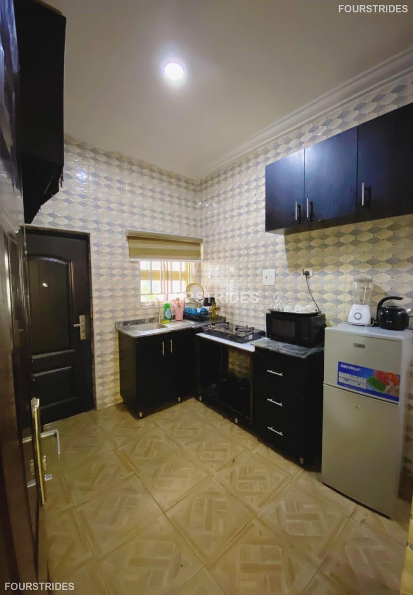 Big60 Shortlet Apartment - Gallery Image 4