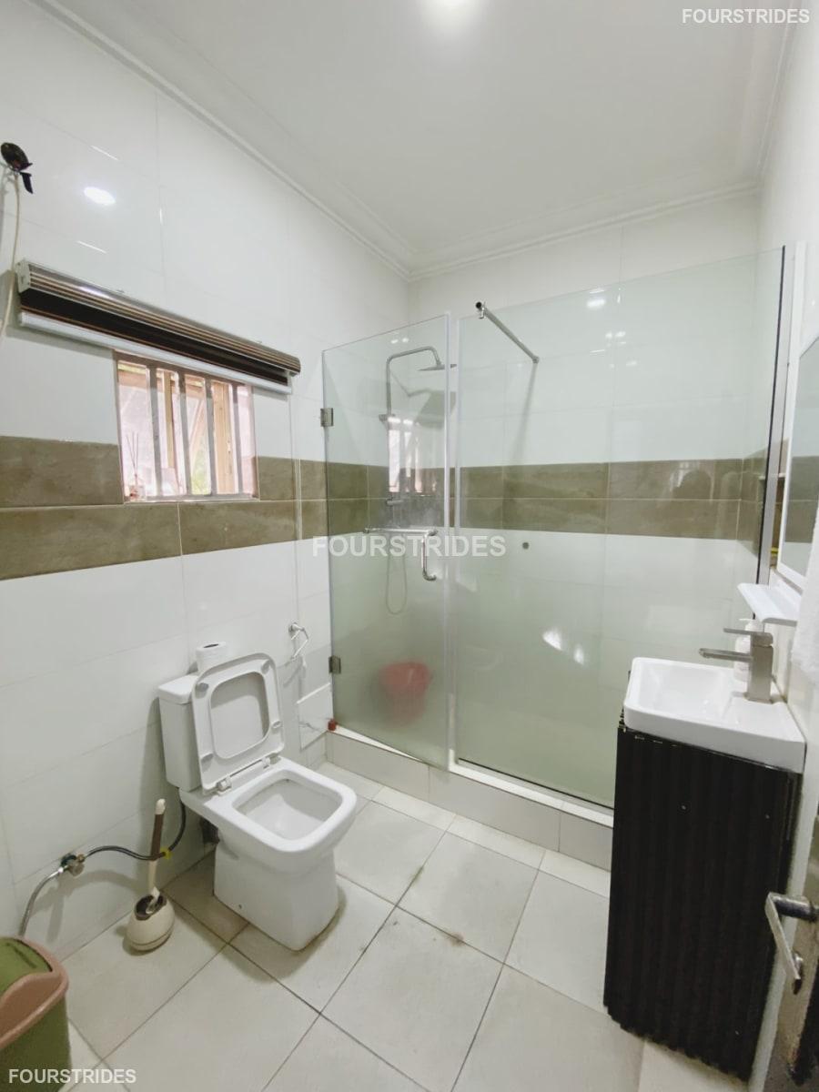 Big60 Shortlet Apartment - Gallery Image 5