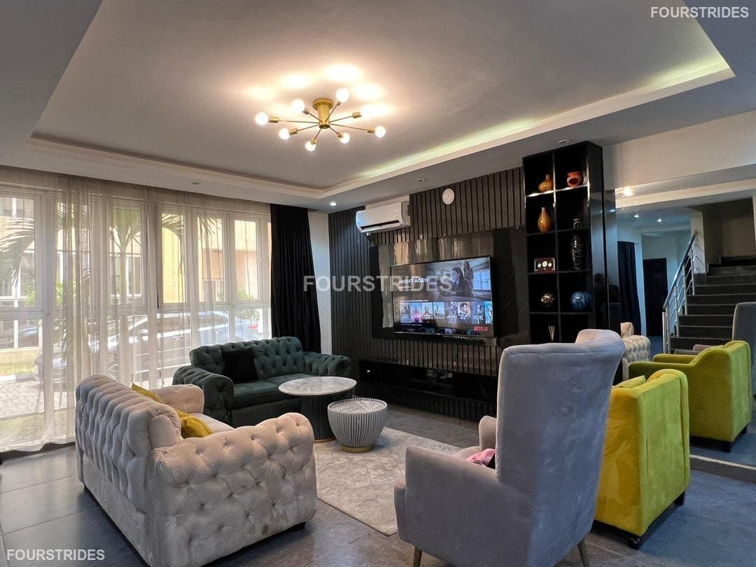 LUXURY 3 BEDROOM DUPLEX SHORTLET WITH SWIMMING POOL - Main Image