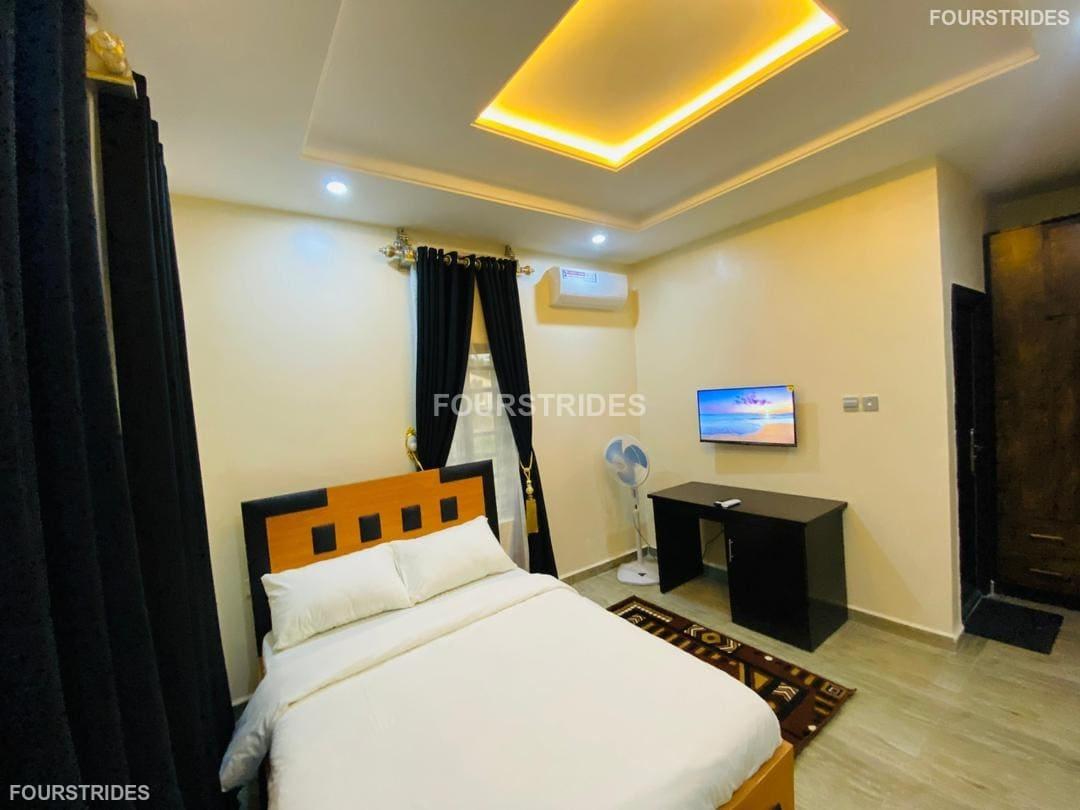 4-Bedroom Duplex – Dual Living Areas, Full Comfort & Privacy - Gallery Image 2