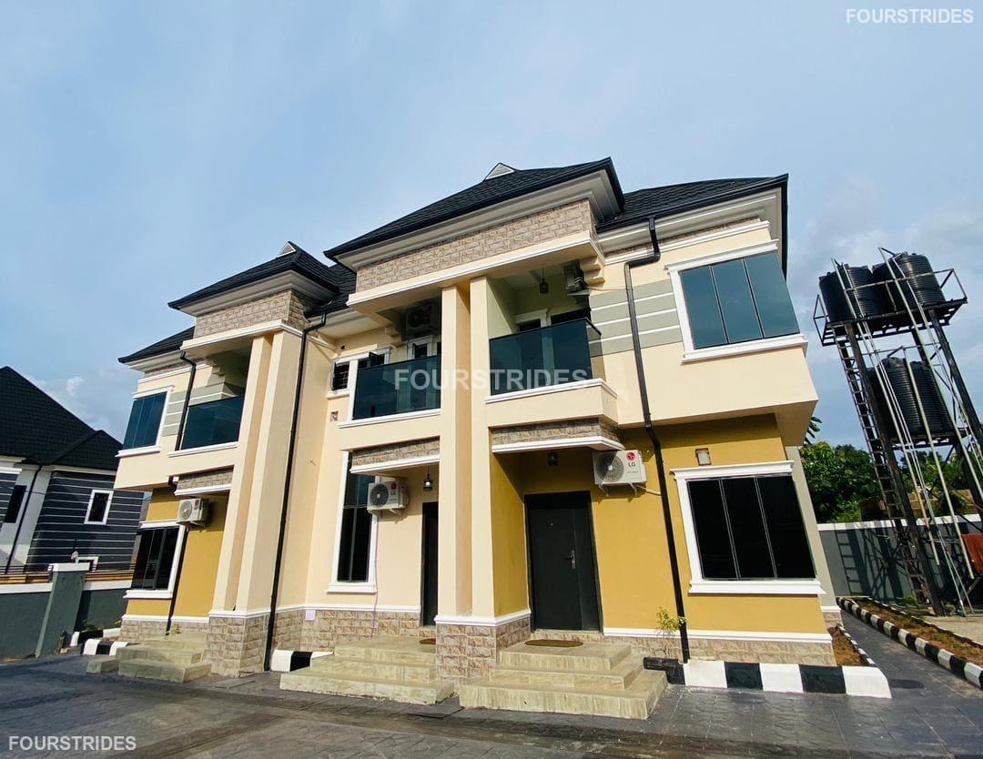 2 BEDROOM DUPLEX SHORTLET - Gallery Image 4