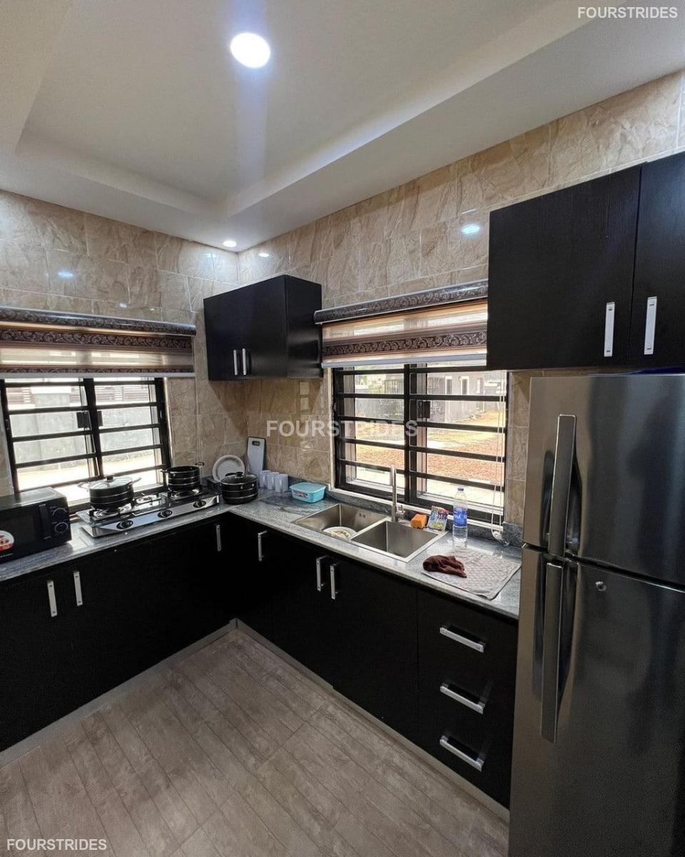 1 Bedroom Standalone Bungalow - Gallery Image 4