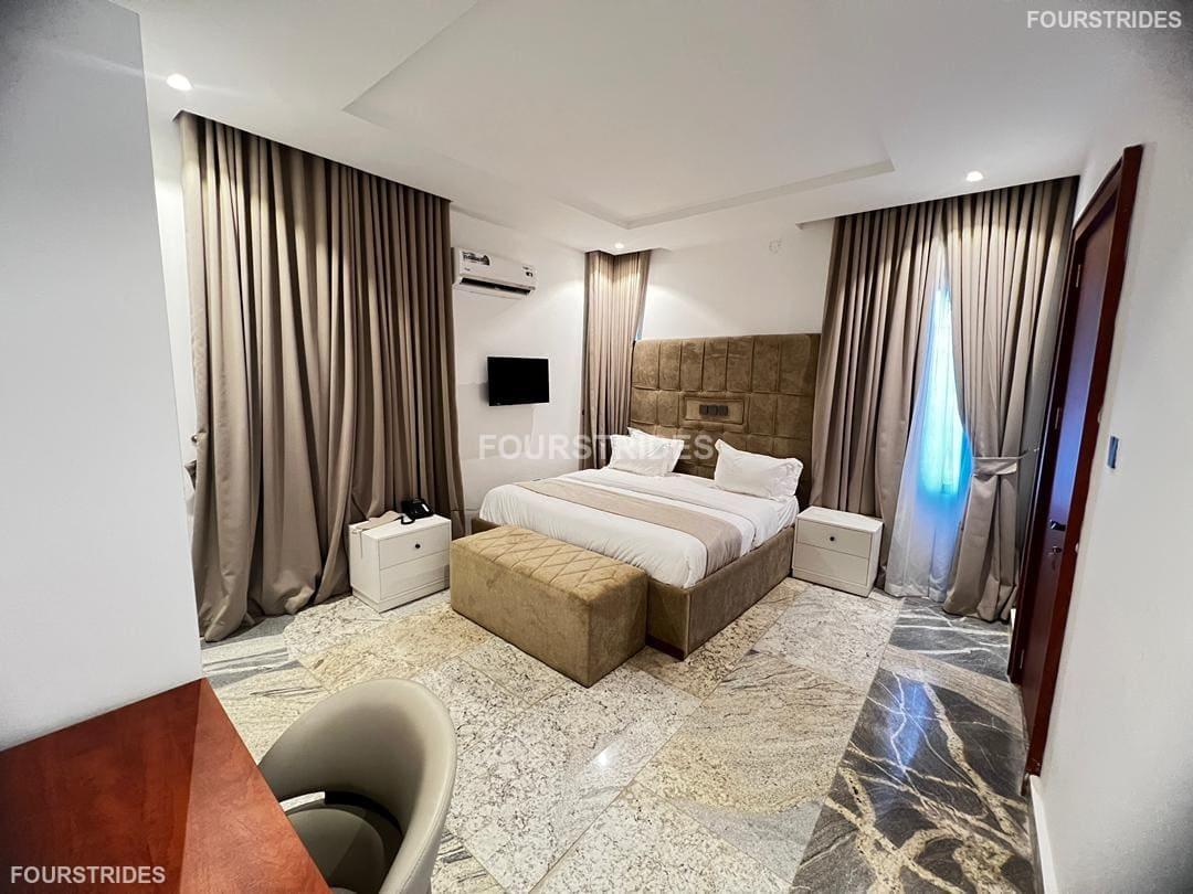 Standard cozy 2 bedroom Apartment with 24hrs power | Goodluck Jonathan Expressway, Abuja - Gallery Image 3