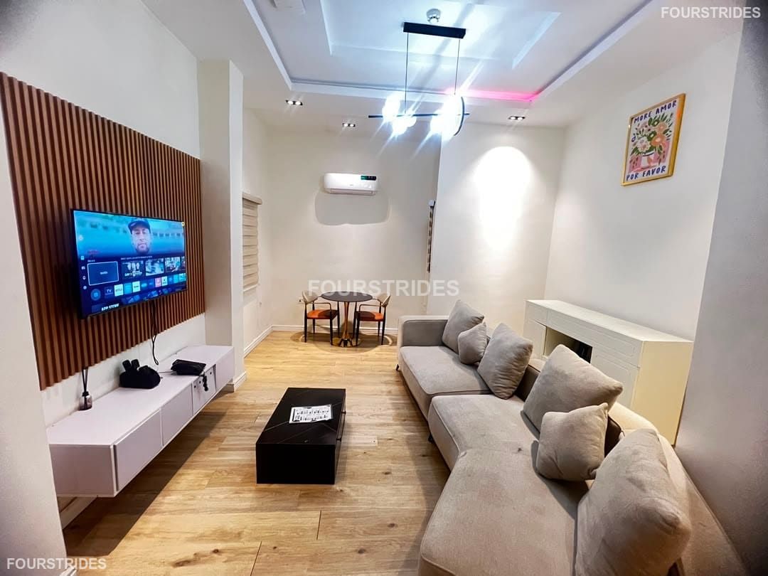 D3 Standard 2-Bedroom Apartment in Maitama | Free Breakfast, WiFi & Full Services - Main Image