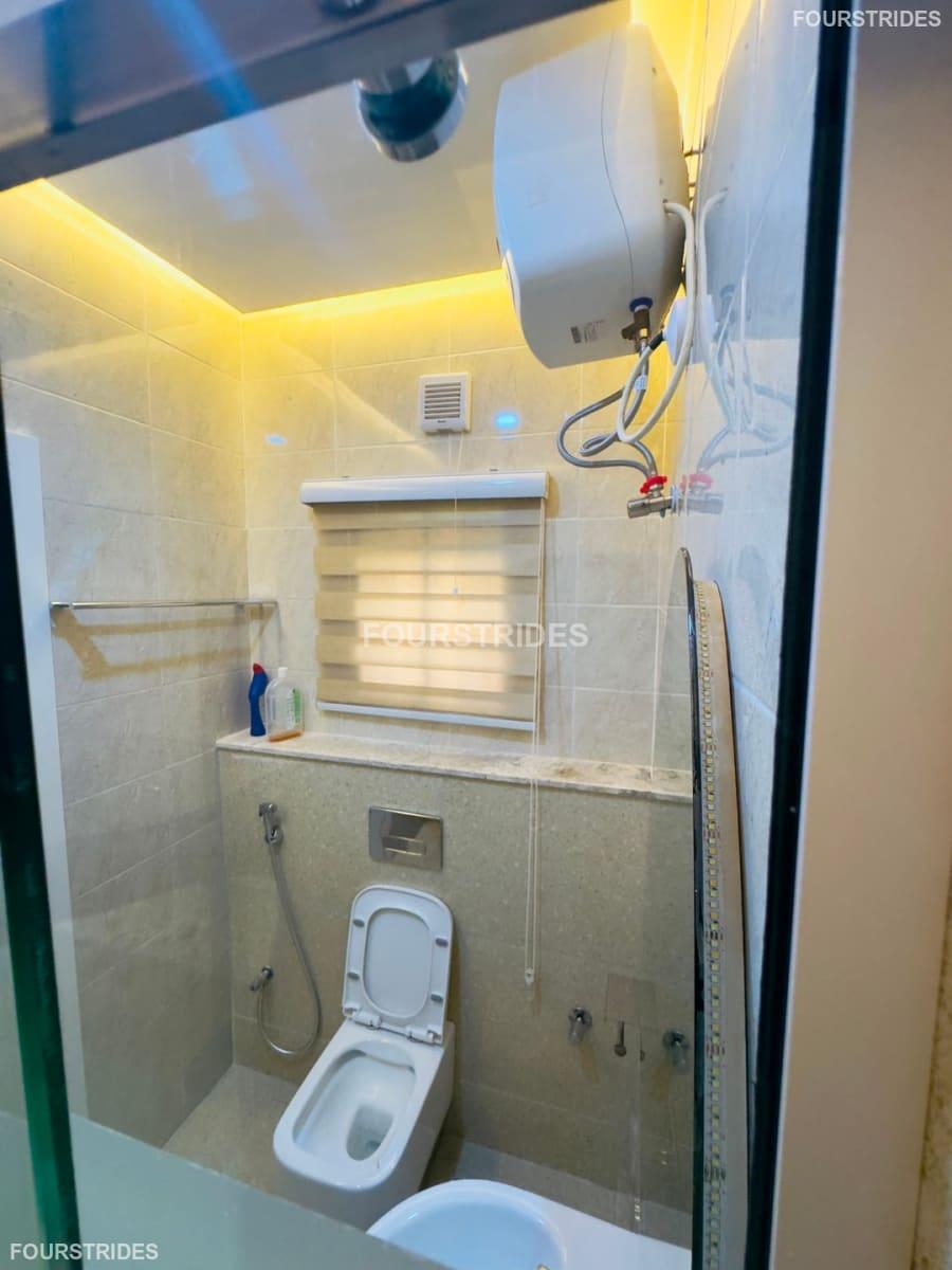 1 BEDROOM BOITE SERVICE APARTMENT - Gallery Image 5